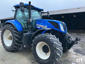 Farm tractor New Holland T7.215 S - 1