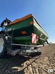 Fertiliser spreader Amazone ZAM ULTRA 3000L - 4