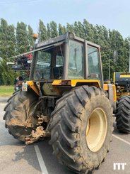 Farm tractor Renault 133-14 TS - 3