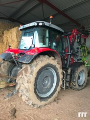 Farm tractor Massey Ferguson MF 6S - 2