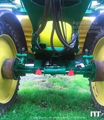 Trailed sprayer John Deere 944i - 4