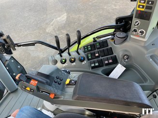 Farm tractor Claas ARION 530 - 9