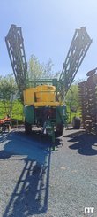 Trailed sprayer John Deere 732 - 1