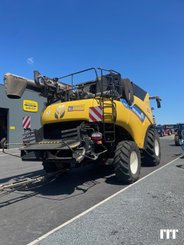 Combine harvester New Holland CR 9.80 - 2