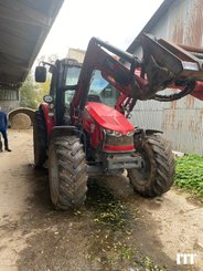 Farm tractor Massey Ferguson 5613 - 1