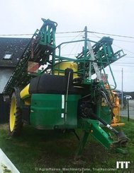 Trailed sprayer John Deere 944i - 1