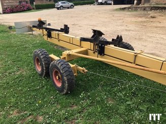 Combine harvester New Holland TX 66 - 16