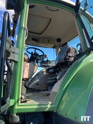 Farm tractor Fendt FENDT 828  VARIO - 4