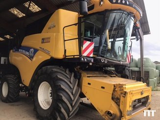 Combine harvester New Holland CR 9.80 - 1