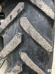 Farm tractor Valtra T234 - 1