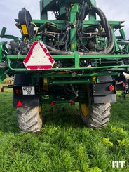 Trailed sprayer John Deere 962l - 2