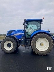 Farm tractor New Holland T7.225 AC - 5