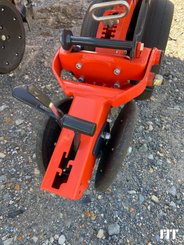 Precision seeder Kuhn MAXIMA - 6