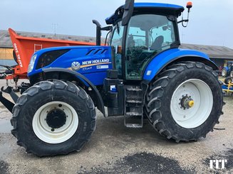 Farm tractor New Holland T7.215 S - 2