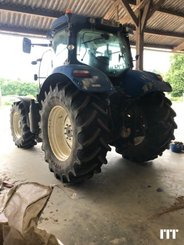 Farm tractor New Holland T7.185 - 2