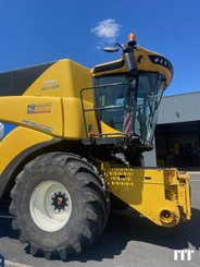 Combine harvester New Holland CR 9.80 - 1