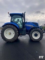 Farm tractor New Holland T7.225 AC - 6