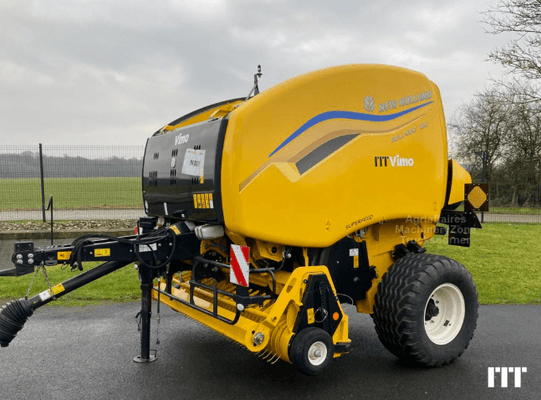 Farm tractor New Holland RB150 - 1