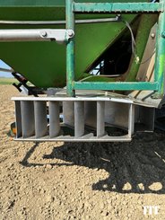 Fertiliser spreader Amazone ZAM ULTRA 3000L - 8
