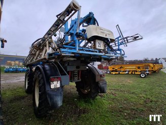 Self-propelled sprayer Evrard ALPHA 4100 - 4