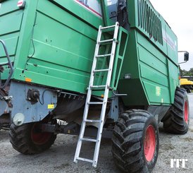 Combine harvester Fendt 8300 AL - 17