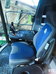 Combine harvester New Holland CX 8.70 - 5