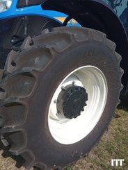 Farm tractor New Holland T7.230 CLASSIC - 8