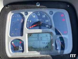 Farm tractor New Holland T4.55 S - 6