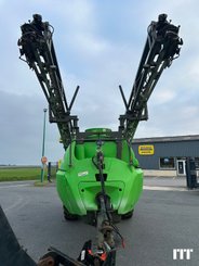 Trailed sprayer Tecnoma TECNIS 3500 - 3