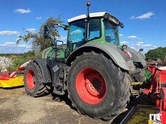 Farm tractor Fendt FENDT 828  VARIO - 2