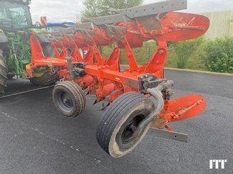 Plough Kuhn MASTER 100 - 7