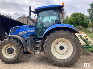 Farm tractor New Holland T7.175 - 1