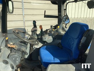 Farm tractor New Holland T7040 - 1