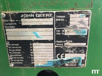 Trailed sprayer John Deere 962l - 11