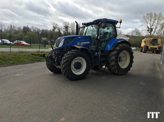 Farm tractor New Holland T7.260 PC - 1