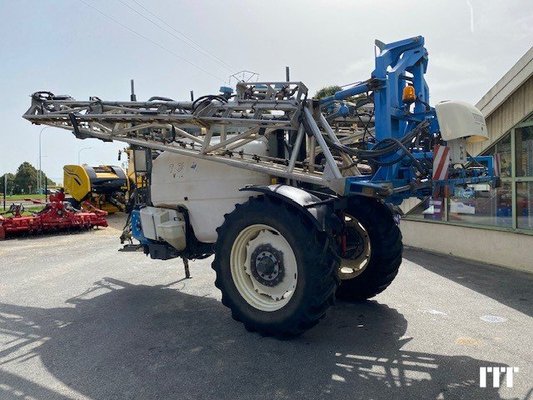 Trailed sprayer Evrard METEOR 4100L - 1