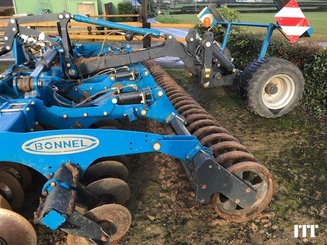 Stubble cultivator Bonnel MULTIFLEX 6M - 2