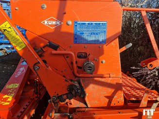 Combination seed drill  Kuhn INTEGRA 4M - 9