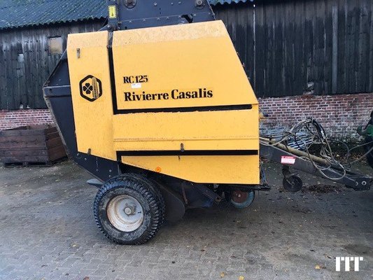 Round baler Rivierre Casalis RC125 - 1