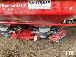 Fertiliser spreader Kverneland EXACTA HL - 6