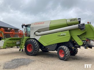 Combine harvester Claas TUCANO 470 - 1