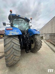 Farm tractor New Holland T7.235 SWII - 3