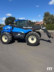 Telehandler New Holland LM 435 - 1