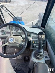 Telehandler New Holland LM 435 - 5