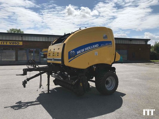 Round baler New Holland ROLLBELT 180 - 1