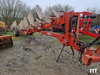 Plough Gregoire Besson 7 CORPS - 1