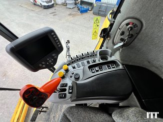 Combine harvester New Holland CX 8090 - 11