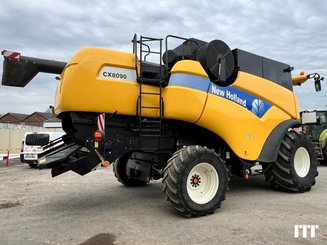 Combine harvester New Holland CX 8090 - 3