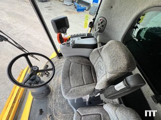 Combine harvester New Holland CX 8090 - 9