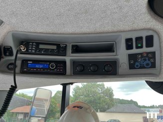 Farm tractor New Holland T7.190 - 13